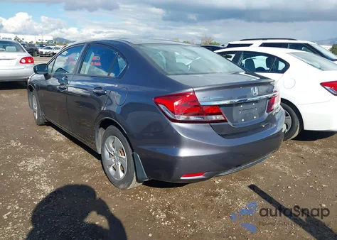 2015 Honda Civic Lx z USA, uszkodzony, nr VIN 2HGFB2F55FH554482